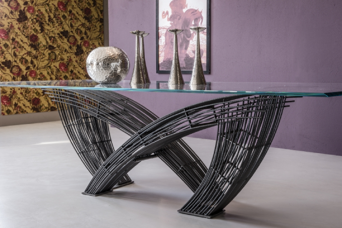 L'iconique table en verre Hystrix
