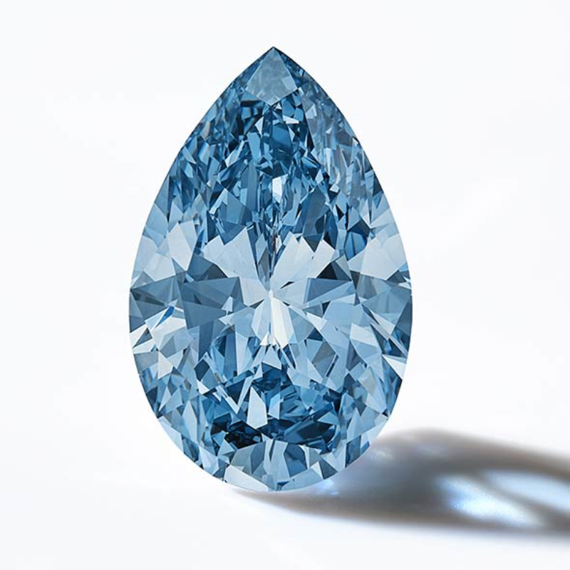 Tapis rouge, diamant bleu, un chef-d'œuvre Bulgari éblouit à New York