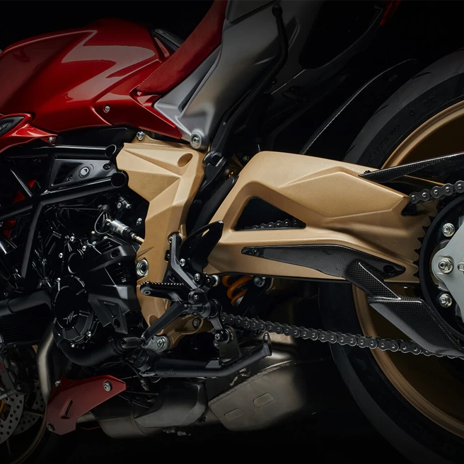 Brutale 1000 Serie Oro, l’excès maîtrisé